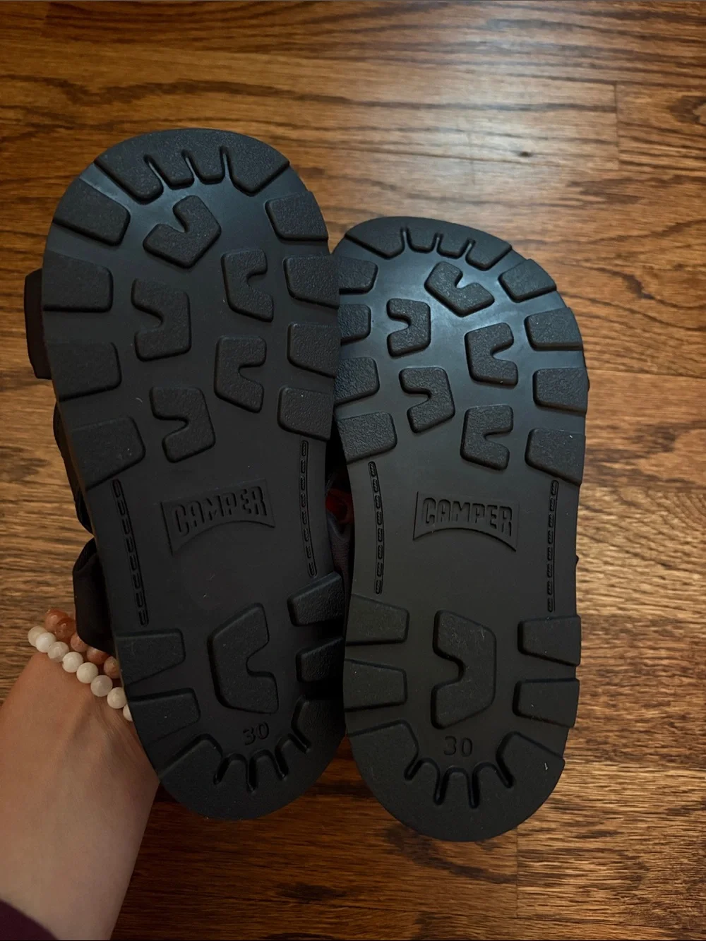 Camper Comfortable Kids Black Scrunch Sandals